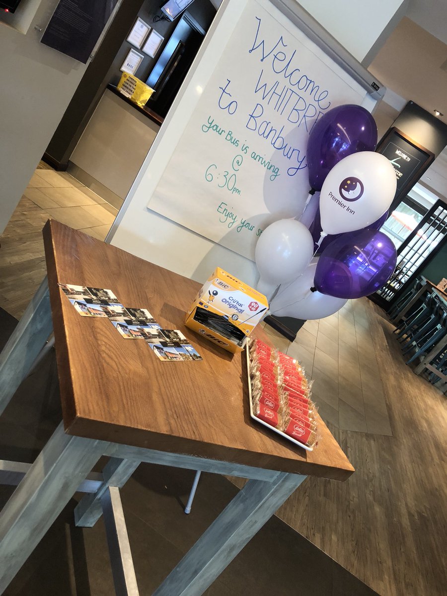 ANLandPI's tweet photo. Our first opportunity to #RegionaliseTheWow for our Whitbread Way Award VIPs. I had a great evening hosting yesterday! We all hope you had a lovely evening #BrillianceAtBanbury 💜🌟✨ @SDEBDD @traceybish @clairekerins @thebirdlane @Goodlord75 @smmottram @Hinson_Yates https://t.co/ZdFJvu4aE9
