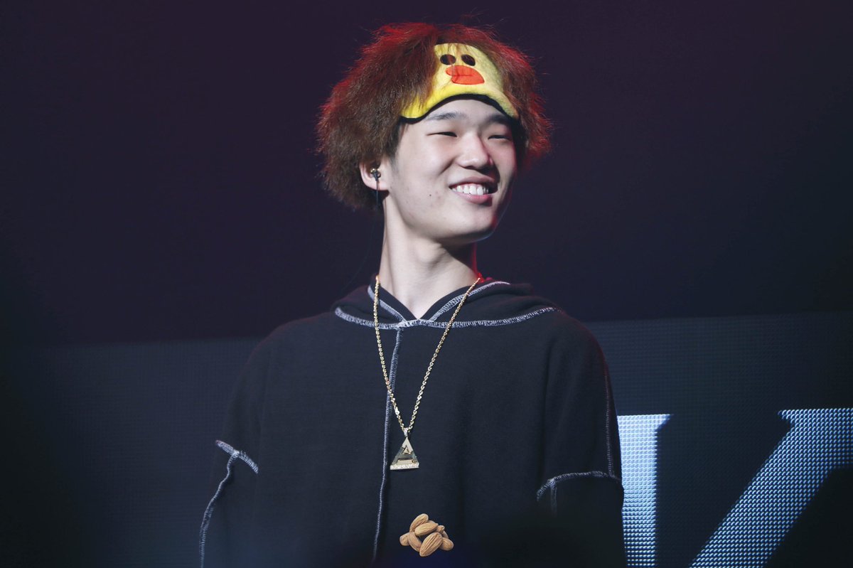 A_MOND_0326's tweet photo. 180606 The monster concert #9 
180606 더몬스터 콘서트 #9 

( *´ ▽ `* )

#김하온 #haon #하온
#키프클랜 #kiffclan #KIFFCLAN https://t.co/W0GIxaOyO5