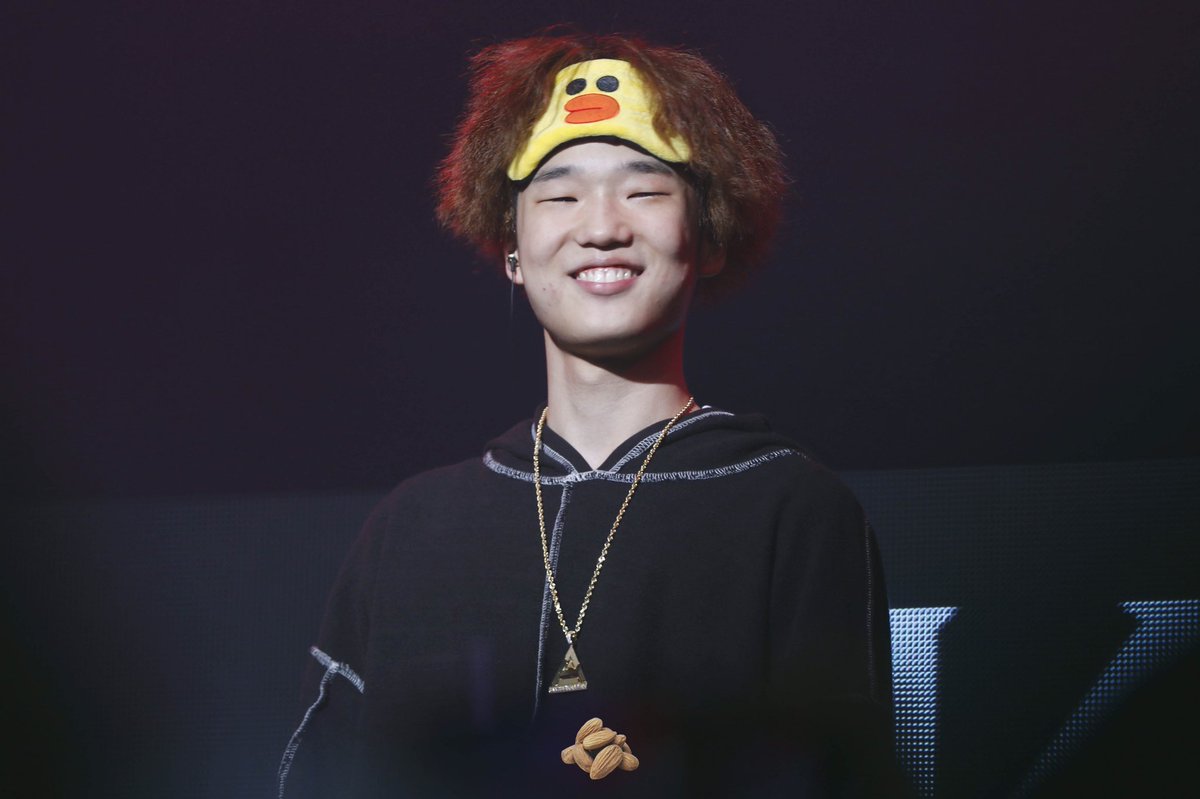 A_MOND_0326's tweet photo. 180606 The monster concert #9 
180606 더몬스터 콘서트 #9 

( *´ ▽ `* )

#김하온 #haon #하온
#키프클랜 #kiffclan #KIFFCLAN https://t.co/W0GIxaOyO5