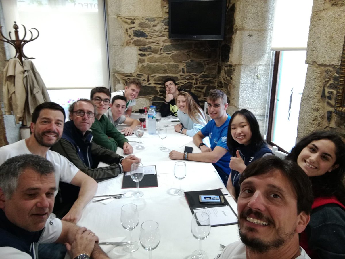 MtbSek's tweet photo. ¡Ya desayunamos! Ayer, después de llegar a Melide fue un relax total muy merecido. Hoy, nuestra última etapa, haremos de Melide a Santiago, 53km y 711m de desnivel positivo y 893m de desnivel negativo🚲💪🏻 ¡A POR ELLO! #cycling #CaminodeSantiago #sekmtb @SekCatalunya https://t.co/MPCAIVmETp