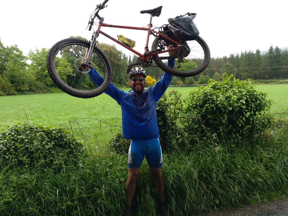 MtbSek's tweet photo. ¡Ya desayunamos! Ayer, después de llegar a Melide fue un relax total muy merecido. Hoy, nuestra última etapa, haremos de Melide a Santiago, 53km y 711m de desnivel positivo y 893m de desnivel negativo🚲💪🏻 ¡A POR ELLO! #cycling #CaminodeSantiago #sekmtb @SekCatalunya https://t.co/MPCAIVmETp