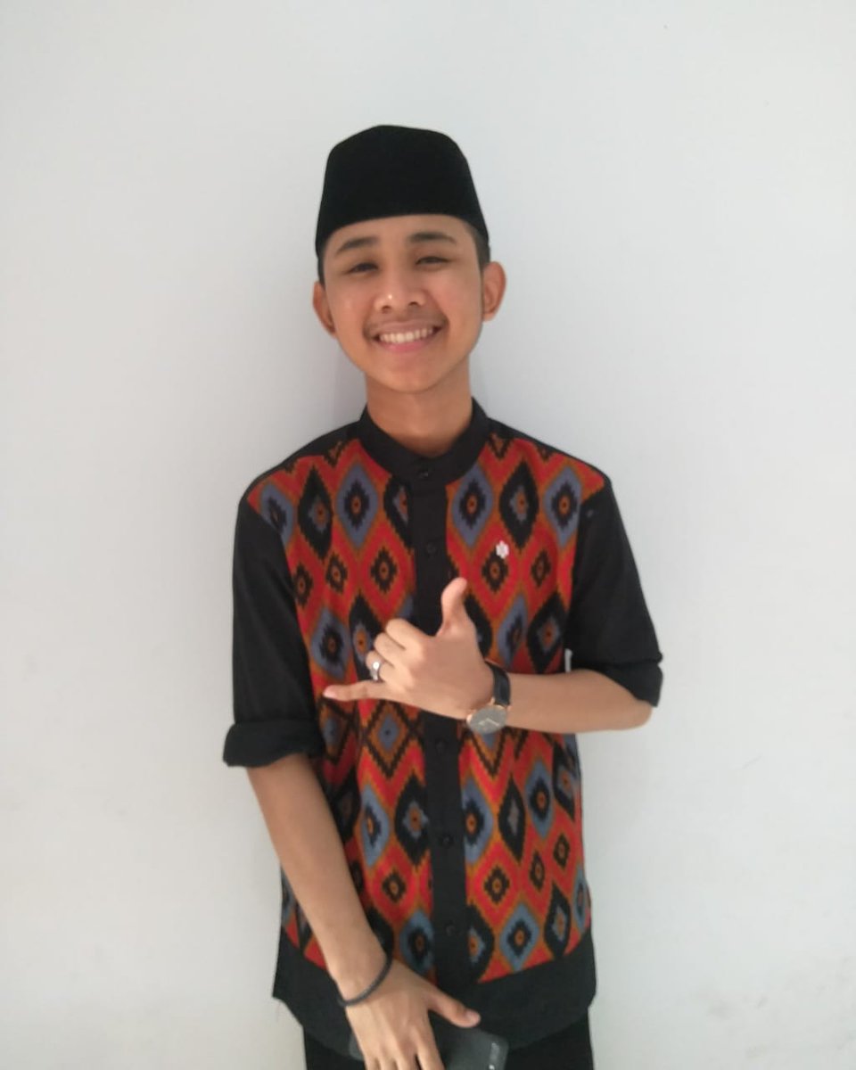 Assalamualaikum, selamat siang ferafqu dimana pun berada 
. 
Masih pada kuat ngga nih? Sedih ya puasa tinggal menghitung hari lagi. Dikit lagi kita akan meninggalkan bulan yang sangat suci ini
. 
Yang kuat yaa ferafqu, semangat💪💪💪