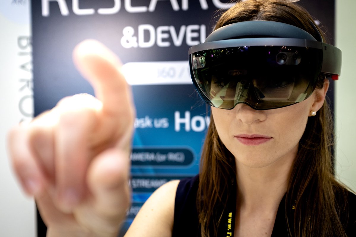 3rd day of #Innovex / #Computex expo is passing by. So only 4hours left to meet Alina - our XR expert to talk about your AR/VR projects.