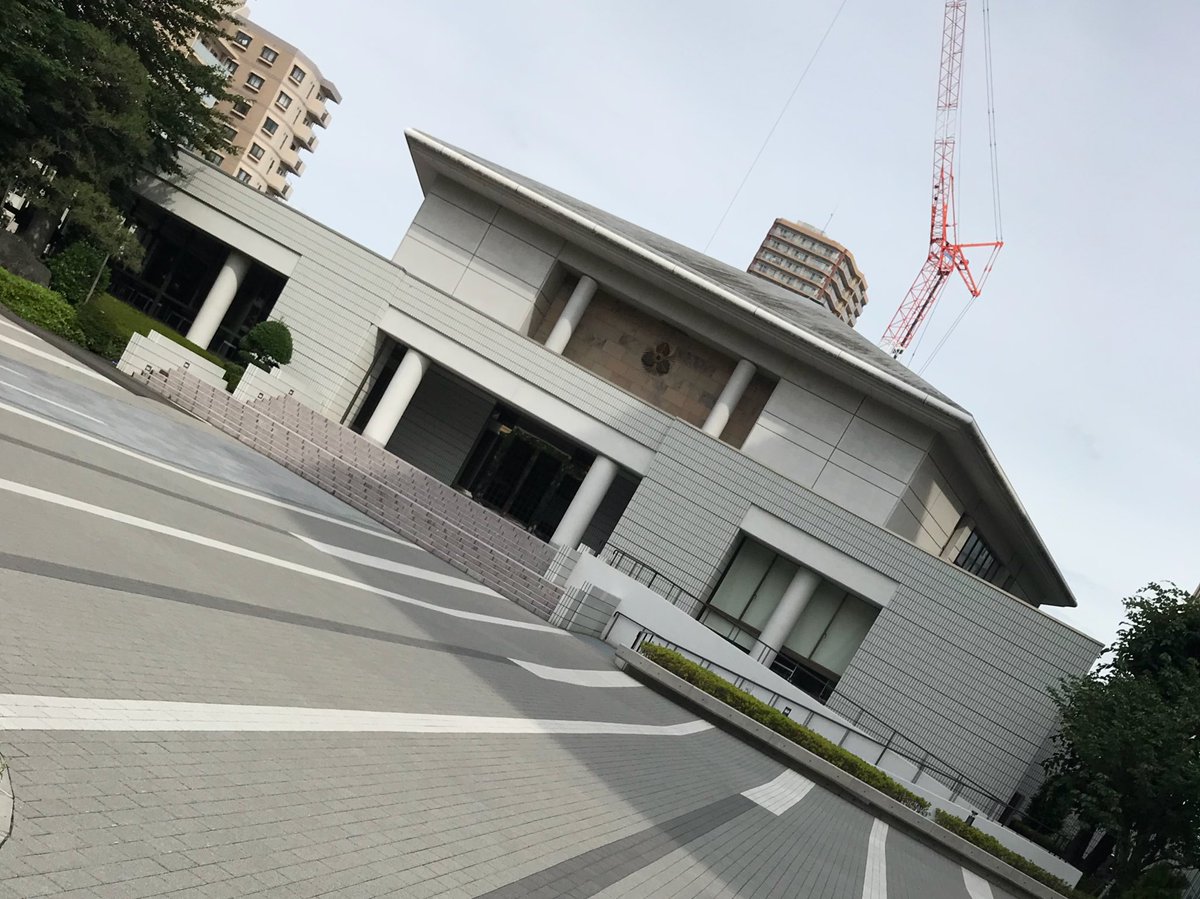 can125chan's tweet photo. 週2で大学来てんのやばい https://t.co/p5S05tRQOp