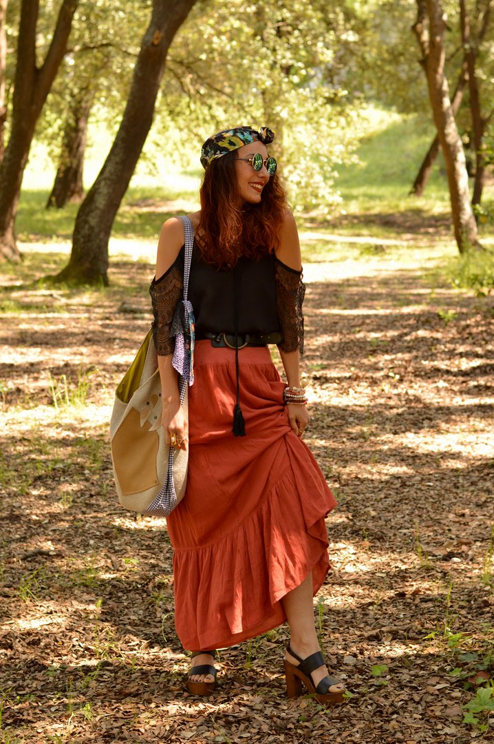 Jenychooz's tweet image. [NEW POST] Look gipsy : grand jupon et blouse à dentelle lc.cx/mnVz
#lookgipsy #lookboho #blogmode