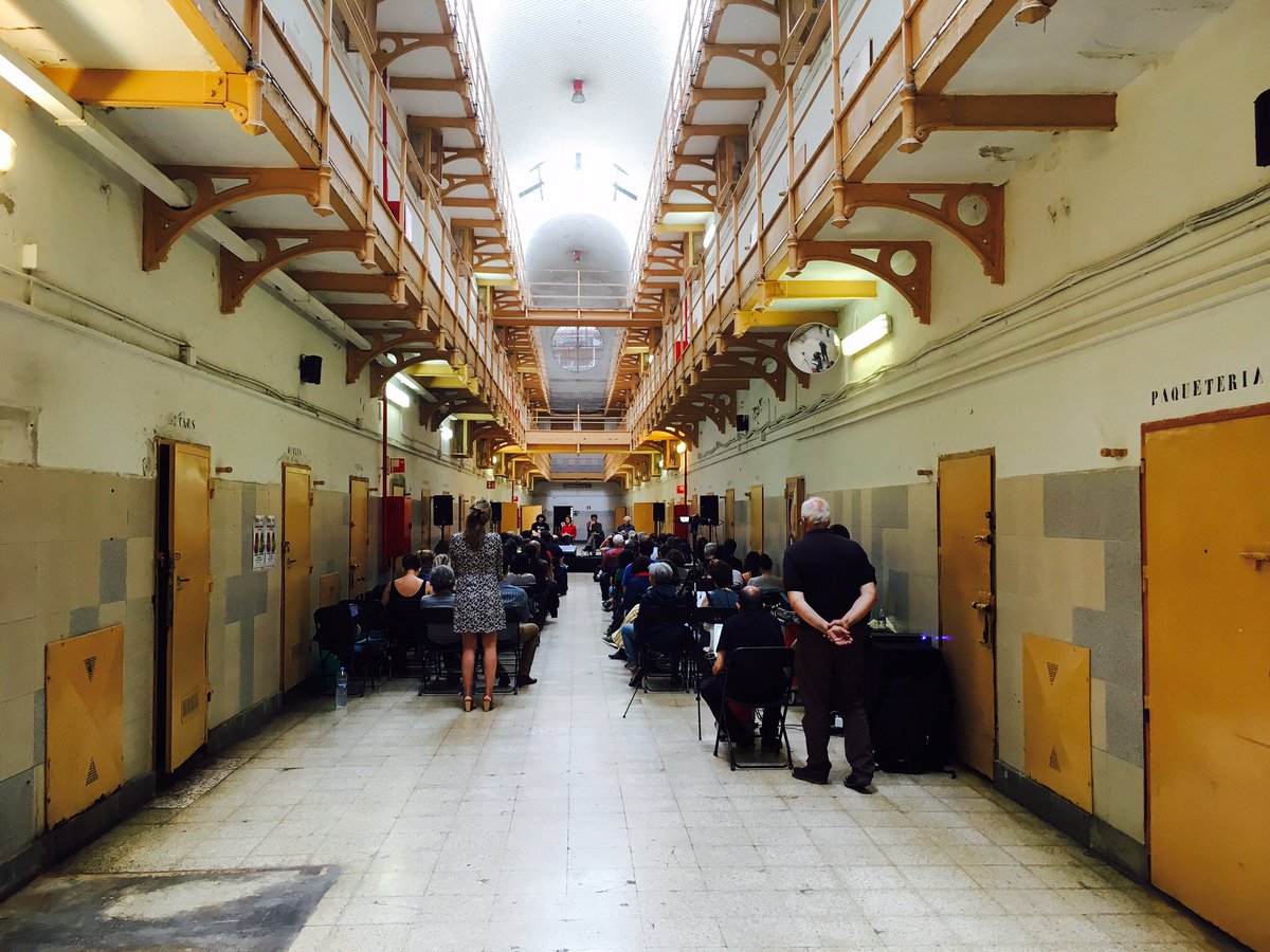 Si encara no has vist #LaCifraNegra a la gran pantalla tens una oportunitat molt especial, AVUI divendres 8 de juny a l'interior de l'Antiga Presó Model de Barcelona 

➡️ En el marc de les Jornades "Tortura i violència institucional a l'estat espanyol" de la <a href="/CPDTortura/">Prevencion Tortura</a>