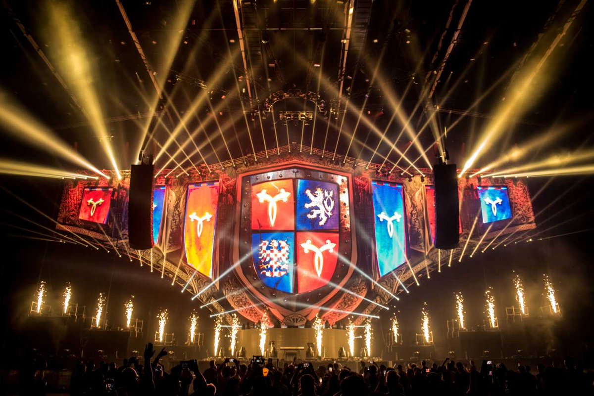 UK supplier <a href="/audioplusuk/">Audio Plus</a> provided @funktionone #audio to @TransmissionPRG festival in #Bangkok for an "EDM frenzy"  buff.ly/2JoGXuM