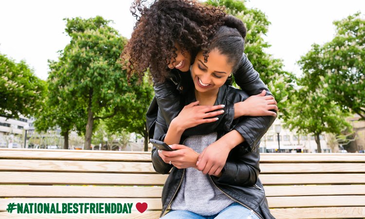 NatureValleySA's tweet photo. Sharing is caring. With two bars in a pouch, Nature Valley™  is the perfect snack to share with your BFF on #NationalBestFriendDay.
Tag your bestie and share the love. ❤ https://t.co/u25yVdch6K