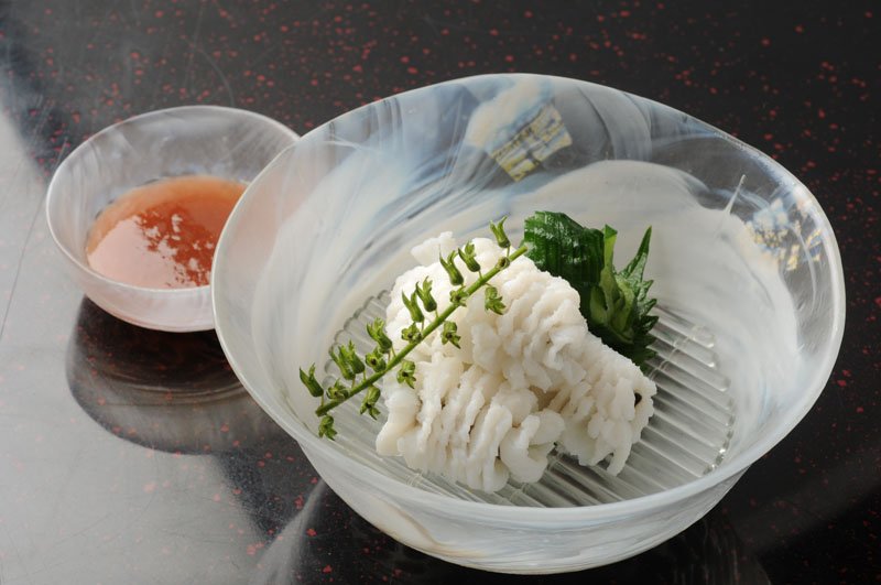 三田 山田屋 和食 ふぐ はも料理 A Twitter 6月に入り鱧料理の美味しい季節を迎えました おすすめは はも梅肉 自家製の梅肉はお出汁でほんのり味付け 口当たりよく食欲がすすみます はも料理 鱧 はも料理三田山田屋 三田山田屋