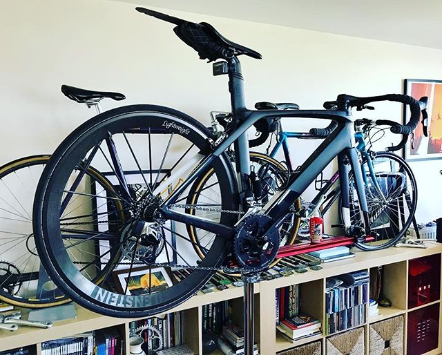 InfoCrankpower's tweet photo. Repost: @marcos_outcasts
Getting Vader ready for the Outcasts ride tomorrow. 😎
#outcastcyclists #teamoutcasts #outcast4life #essequamvideri #trek #trekmadone9 #crankalicious #smoove #sram #srametap #sramroad #gonebikingmad
https://t.co/fTXwfWFPoj https://t.co/tHfFYXZkhK
