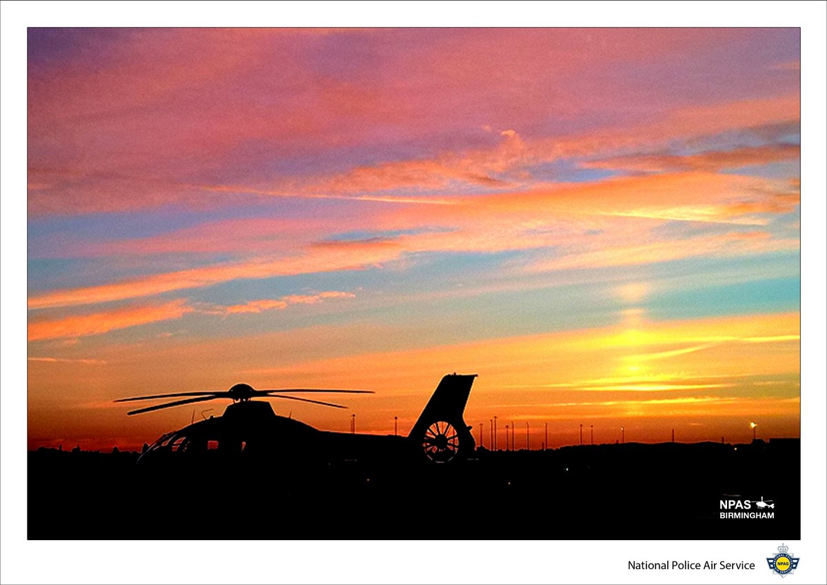 NPASMidlands's tweet photo. #FF @WMPolice @StaffsPolice @WMerciaPolice @warkspolice @leicspolice @NorthantsPolice @DerbysPolice @Glos_Police @nottspolice @CMPG #AirSupport #BorderlessTasking #Team999 Good Morning all 😀 https://t.co/h1oRFrIroC
