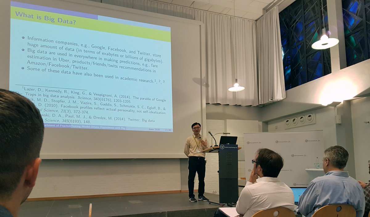ZPID's tweet image. #BigData in #Psychology 2018, Day 2. @mikewlcheung with his keynote, Testing model driven hypotheses with Big Data. lifp.de/program1    #bigdata2018 #datascience  #zpidevents