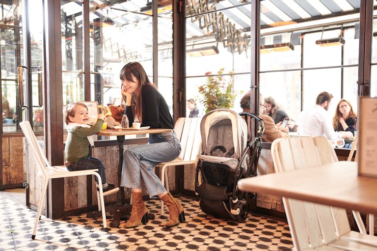 mjcayuela's tweet photo. La colección Classic de Bugaboo siempre ha sido una de las preferidas de los padres y madres, así que la marca la ha hecho extensible a su Bugaboo Bee5. En @Blogmodabebe os la presento hoy https://t.co/omJXi4FBPI #Bugaboo #BugabooBee #Nadacomounbugaboo @BugabooES @Bugaboo https://t.co/x4ecWy76ne