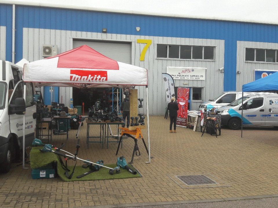 jonesalex7's tweet image. Trade event now on at ALPHA PNEUMATIC SUPPLIES hatfield, product support and demonstrations on #ZIPFIX #MULTIFIXSTELLA and EXPRESS NAILS! @TIMco_tweets