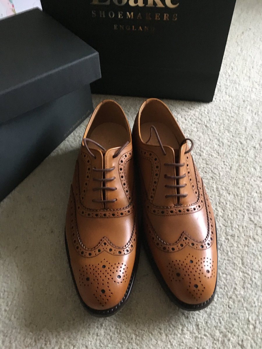 NigelCoachLccc's tweet photo. Always promised myself a pair of Loake’s when I retired. Love them, worth every penny. Fab help and service ⁦@LoakeBham⁩ actually made the buying experience enjoyable. Thanks ⁦@LoakeShoemakers⁩. https://t.co/tpSEFKifDc