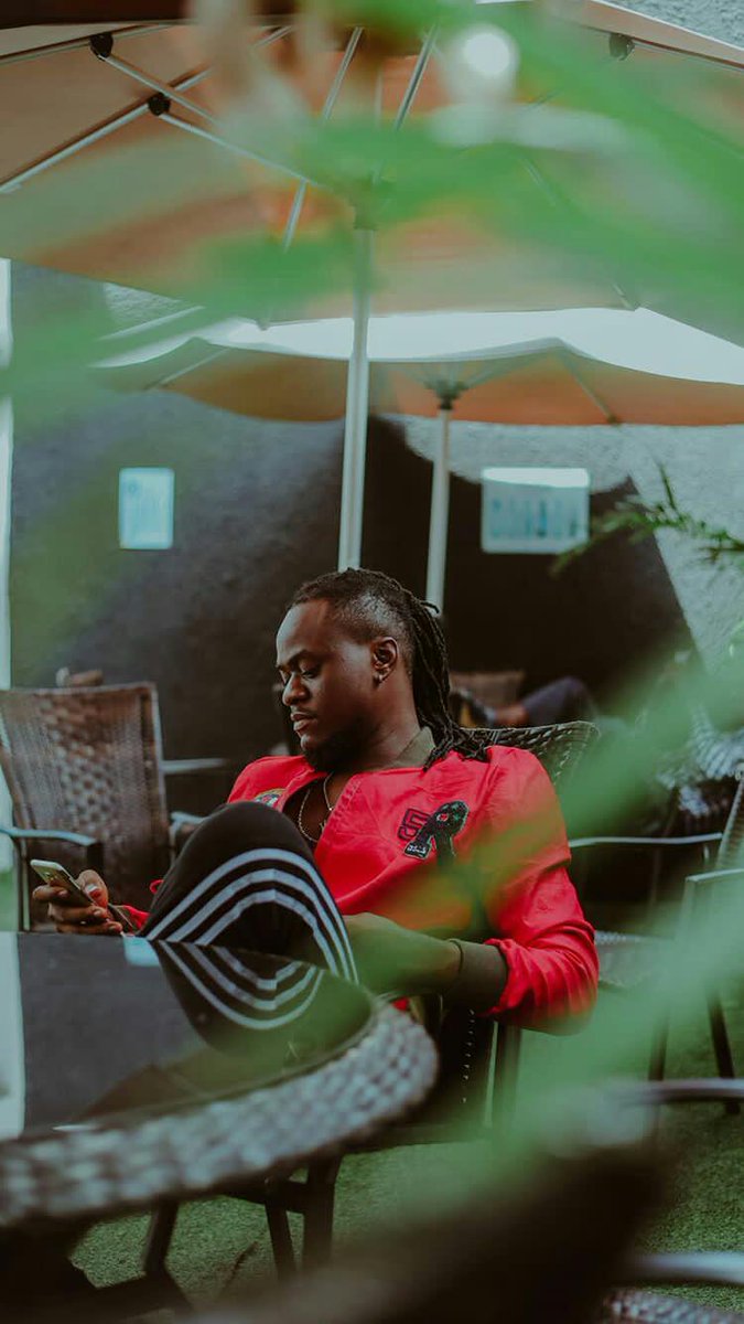 future_ent_'s tweet photo. 🎹 @Philkeyz 🎹 #Soundgenius https://t.co/lQsPXpLczV