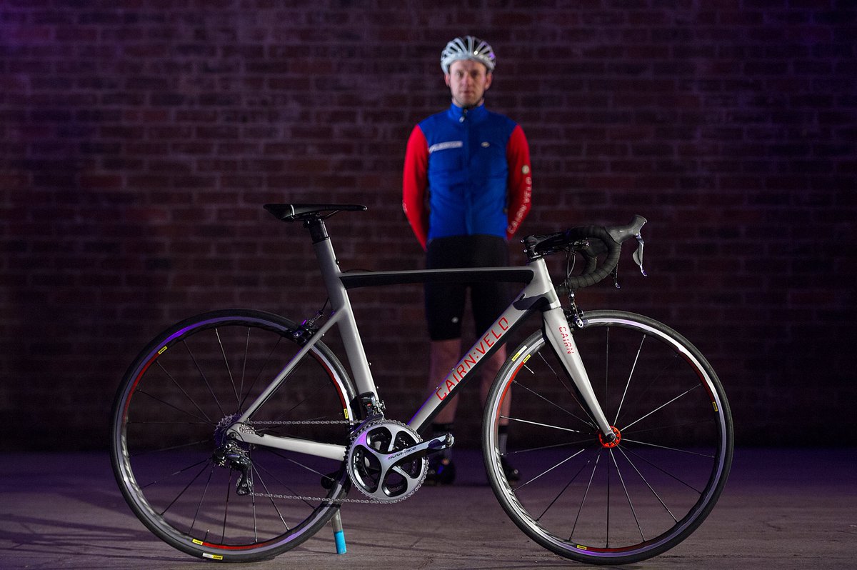 New kid on the block <a href="/CairnVelo/">cairn velo</a> Talla custom designed, custom built bike with Scottish cycling legend @Evantwats.  Want to learn more about the range of custom frames then get in touch. Custom is as competitive and at times cheaper than many off the peg mainstream brands.