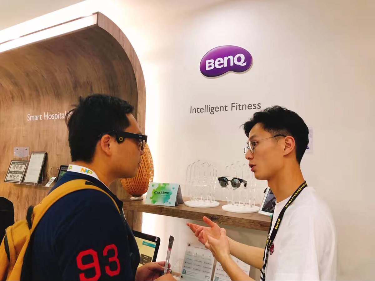 MusicLens in Taiwan <a href="/computex_taipei/">𝐂𝐎𝐌𝐏𝐔𝐓𝐄𝐗 𝐓𝐀𝐈𝐏𝐄𝐈</a> Day 2! Users from different countries all came to our booth to try out the product. And we will attend CES Shanghai from June 13 to 15 and CeBIT in Germany from June 11 to June 15. Welcome to experience our product onsite! #Musiclens #Computex