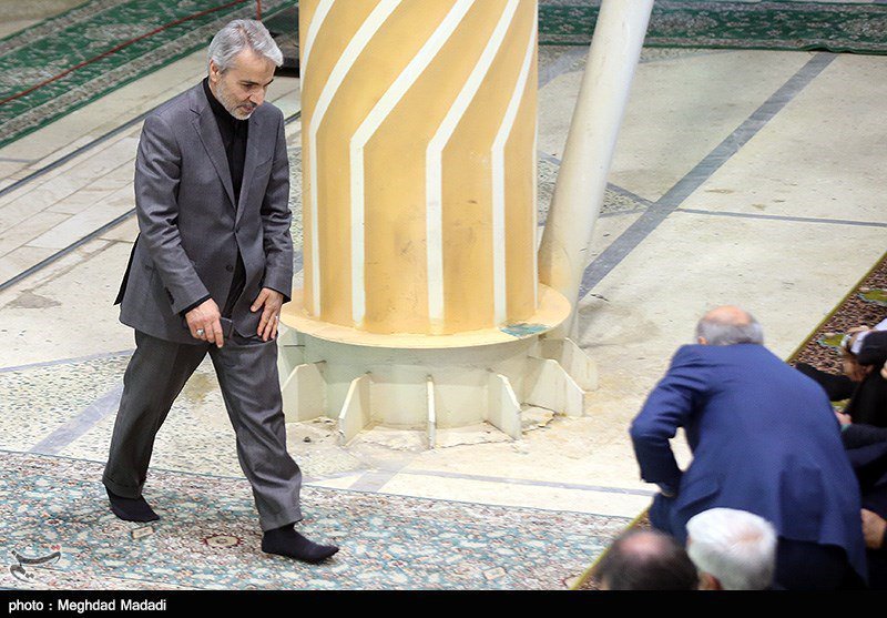 pborg_ir's tweet photo. دکتر نوبخت سخنگوی دولت و رئیس سازمان برنامه و بودجه کشور همراه با مردم روزه دار تهران در راهپیمایی میلیونی #روز_قدس و نمازجمعه تهران شرکت کرد. https://t.co/eFXNyyItgP