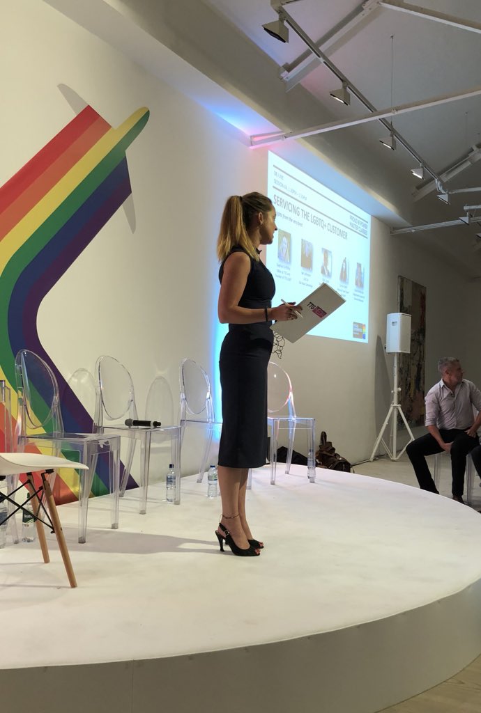 DanielPearce's tweet photo. From one stage at the @HiltonGiardiniN in Sicily to another at the @saatchi_gallery in London, just another week for @TTGTravelQueen #itt2018 #proudexperiences https://t.co/6ekhSiXpvM