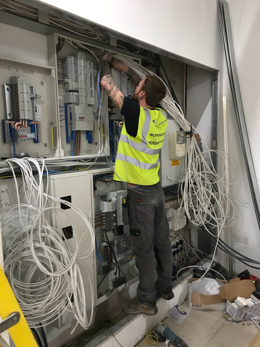 CarlLucasCL's tweet photo. @hageruk Job done✅✅✅✅ #Hagergroup https://t.co/xRgc3tYb7u