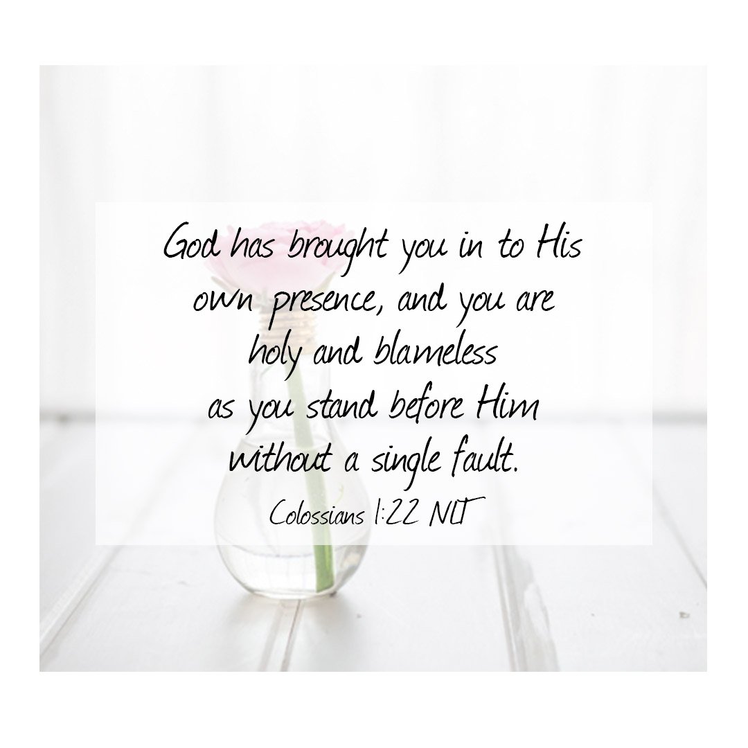lisaosteencomes's tweet photo. Because of Jesus, you are forgiven and can stand confidently before God without a single fault! https://t.co/tbiuQsva6O