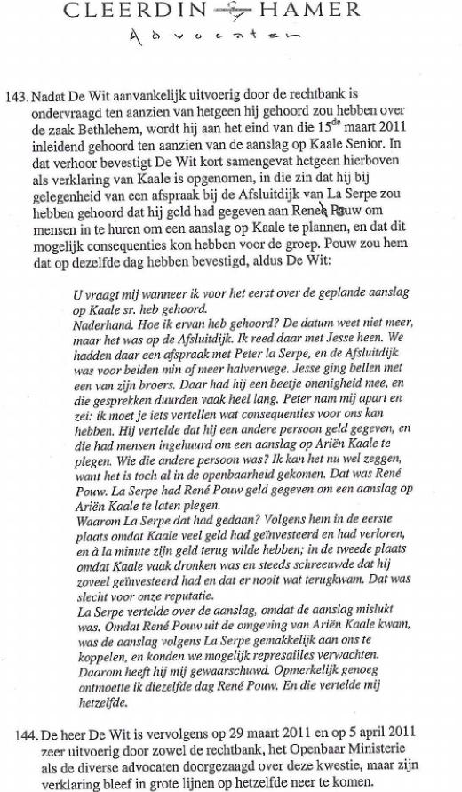 Bondtehond's tweet photo. @SaskiaBelleman En #AriënKaale had 100% een bloedhekel aan 'die spleetoog' #Jessy vanwege aanslag op hem, Hij had #Remmers al eens 'een extra zetje gegeven', bleek uit tapgesprek met #getuige #RobdeWit Kortom: hij lulde maar wat over Jessy. Die aanslag-opdracht kwam van #LaSerpe, niet van Jessy. https://t.co/CvXWcp2IZh