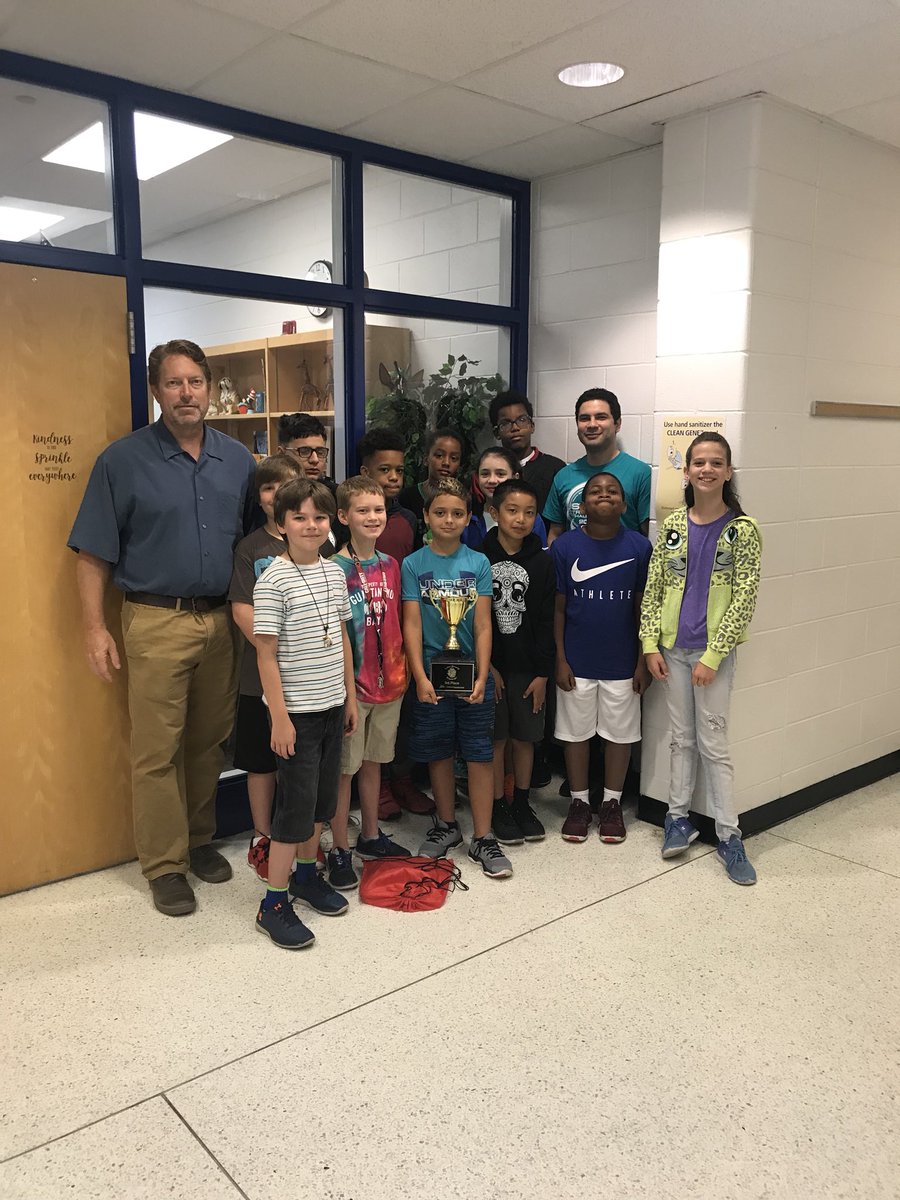 AmyStratton10's tweet photo. Bayside’s Cyber security and robotics team made us proud. Cyber security took 3rd place. Awesome job. #baysideriseup #VBSTEMTrifecta2018 https://t.co/zbph0u2aQO