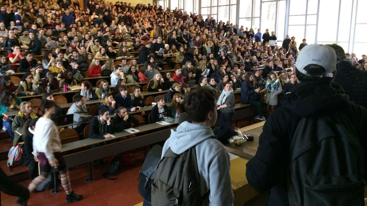 NantesLive's tweet photo. Nantes : une université au top! https://t.co/gLgusWych3 (France3) https://t.co/FRQvvsIOOM