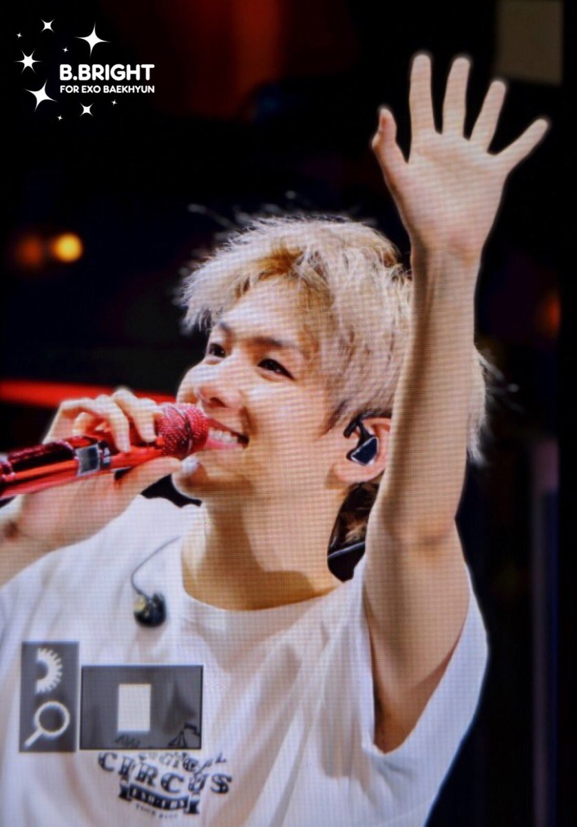 bbright0506's tweet photo. 180608 CBX OSAKA #백현
백현이 고생 정말 많았고.. 그만큼 너무 멋진 콘서트였어😂 https://t.co/IJPDJxHoTj