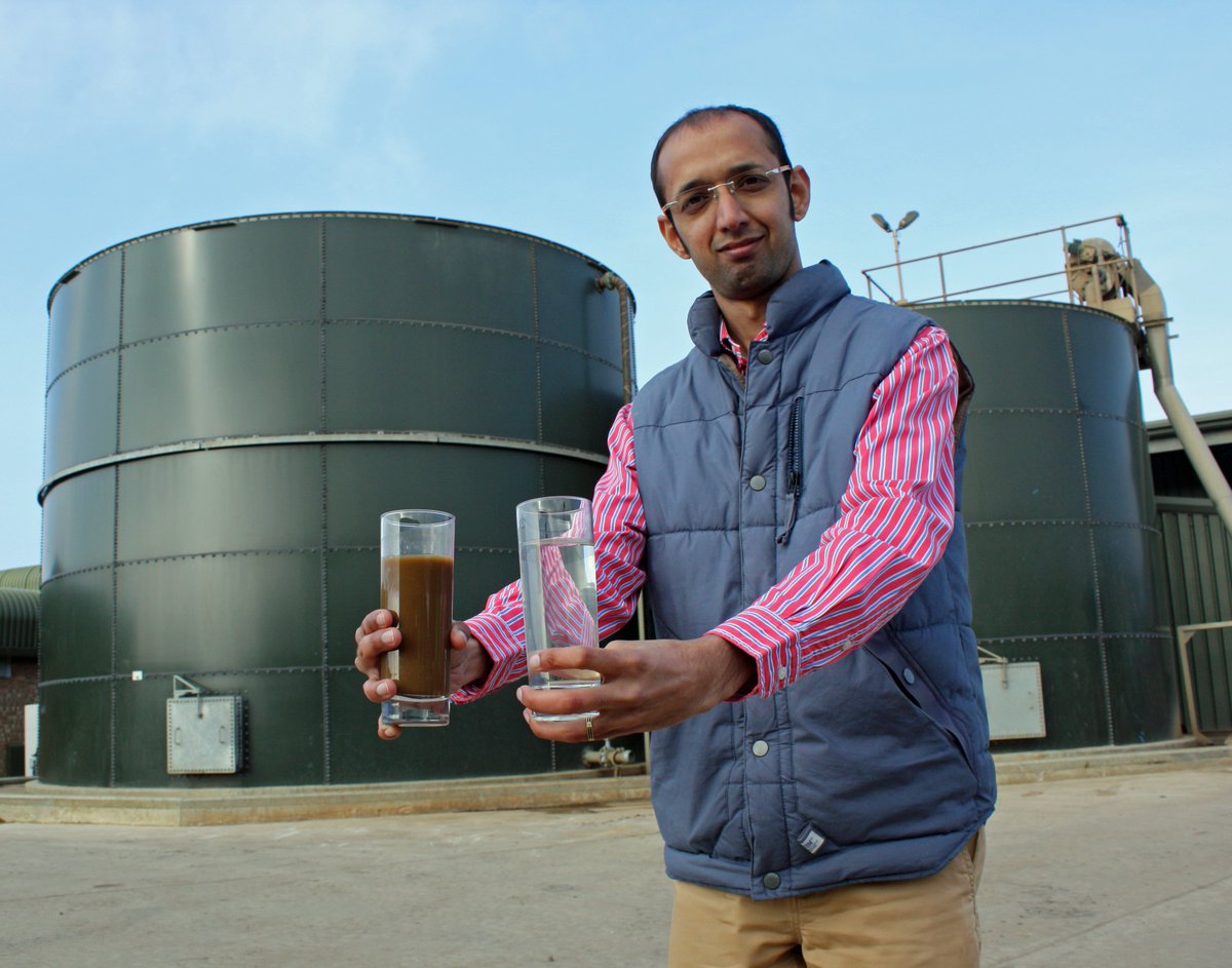 Congratulations <a href="/Branston/">Branston Ltd</a>, a #CarbonTrustStandard Bearer of #tenyears. After #carbon certification in 2008, it became a pathfinder for the Standard for #Water in 2013, investing in a membrane bioreactor plant. It now also has the Standard for #Waste. bit.ly/2Hv9RYB