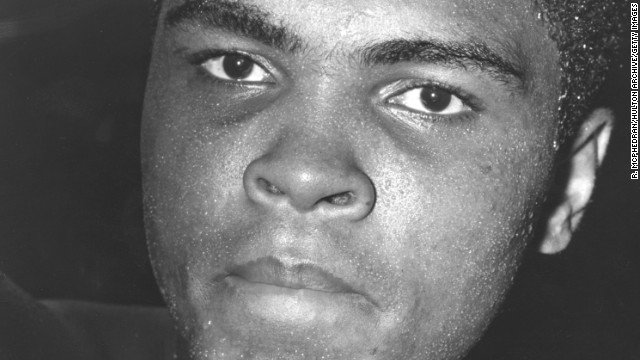 cnnbrk's tweet image. President Trump says he is considering a posthumous pardon for Muhammad Ali. The boxing great was convicted in 1967 after refusing to serve in Vietnam. cnn.it/2sGRcV5