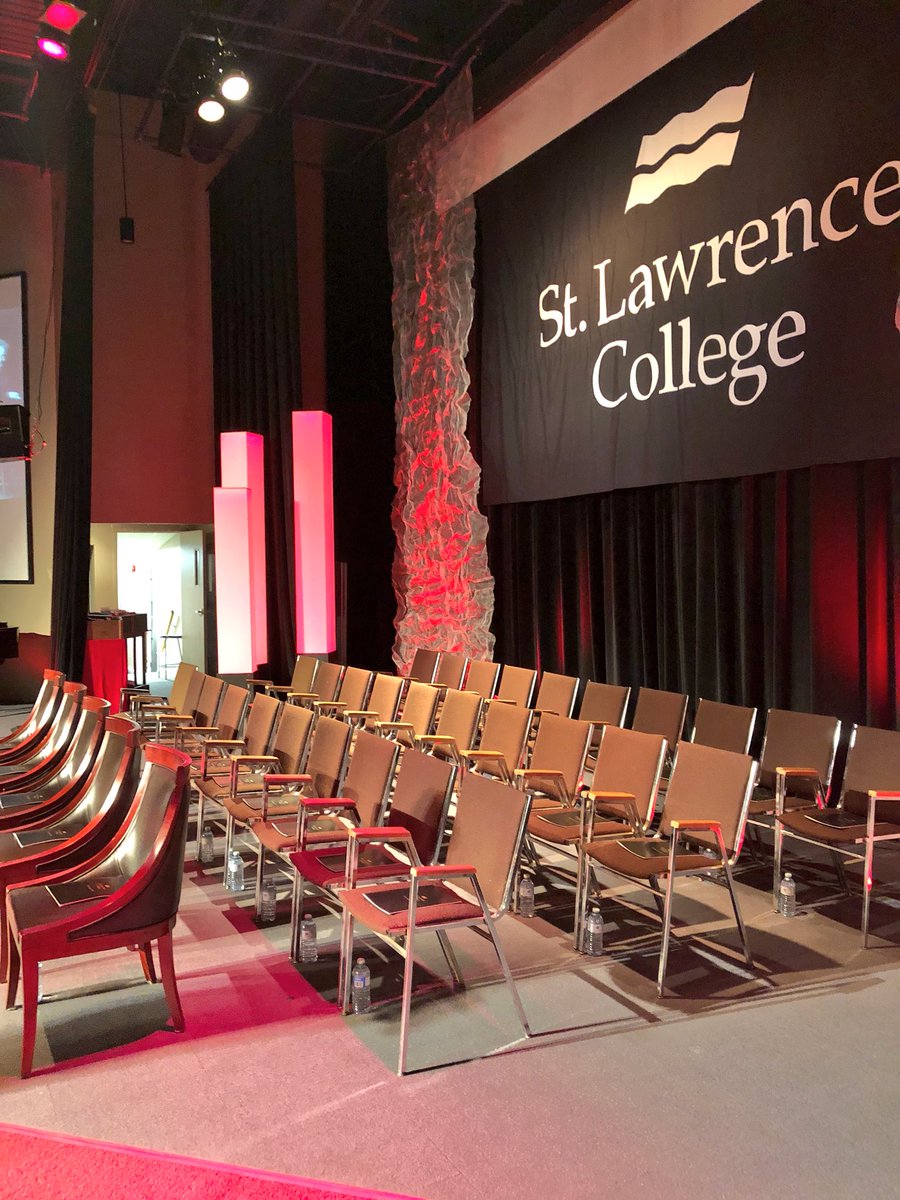 gvollebregt's tweet photo. So exciting! Only moments away from our @whatsinsideslc Brockville Convocation. Congratulations Graduating Class of 2018! #SLCGrad2018 https://t.co/lWYnb6EbTV