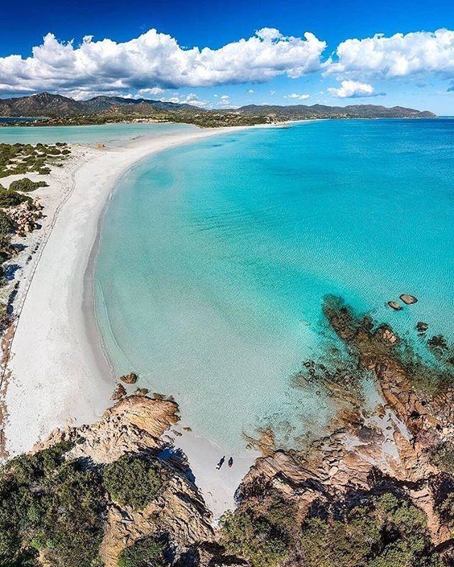mundode_viagens's tweet photo. 🔹🔹 Foto do Dia: #BellezzedelSud
.
@blogmundodeviagens
.
#travel #holidays #angleofview #view #viagens #ferias #travelblog #wonderfulplaces #turismo #wonderful_places #spiaggiadiportogiunco #villasimius#ryanair #sardegna #sardinia #sardegna_amata #sardegnageographic via @sar… https://t.co/yAEd6QCf1v