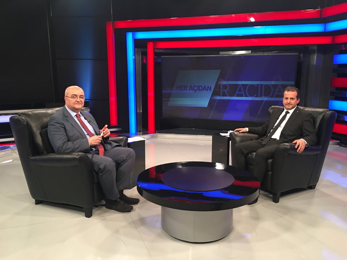 refik_ozen16's tweet photo. Ahmet Emin Yılmaz'ın sunumuyla Olay TV ekranlarında Bu aksam 21.00'de yayınlanacak olan Her Açıdan programında, 24 Haziran seçimlerine doğru değerlendirmelerde bulunduk. https://t.co/Jyt97PwjBy