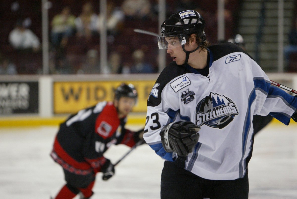 PHPA (@thephpa) on Twitter photo Congratulations to Jay Beagle of the <a href="/Capitals/">Washington Capitals</a> as he becomes the first player in history to win the <a href="/ECHL/">ECHL</a> #KellyCup (Idaho 2007), the <a href="/TheAHL/">American Hockey League</a> #CalderCup (Hershey 2010) and the <a href="/NHL/">NHL</a> #StanleyCup (Washington 2018)
#ALLCAPS
๐ท NHL.com
๐ท via Allen Pickard Congratulations to Jay Beagle of the <a href="/Capitals/">Washington Capitals</a> as he becomes the first player in history to win the <a href="/ECHL/">ECHL</a> #KellyCup (Idaho 2007), the <a href="/TheAHL/">American Hockey League</a> #CalderCup (Hershey 2010) and the <a href="/NHL/">NHL</a> #StanleyCup (Washington 2018)
#ALLCAPS
๐ท NHL.com
๐ท via Allen Pickard