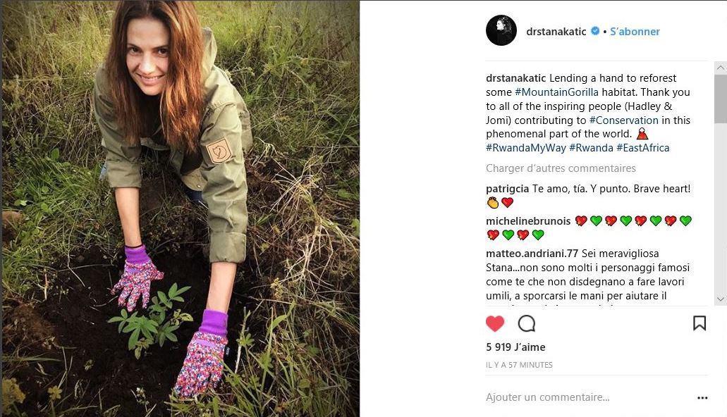 nadinesyd's tweet photo. 😊Bonjour Stana! It's great what you do! IG de @Stana_Katic Prêter main-forte pour reboiser un habitat #MountainGorilla. Merci à toutes les personnes inspirantes (Hadley & Jomi) qui ont contribué à la conservation dans cette partie phénoménale du monde. 🌋 #RwandaMyWay #Rwanda https://t.co/rBhWZ2ucrj