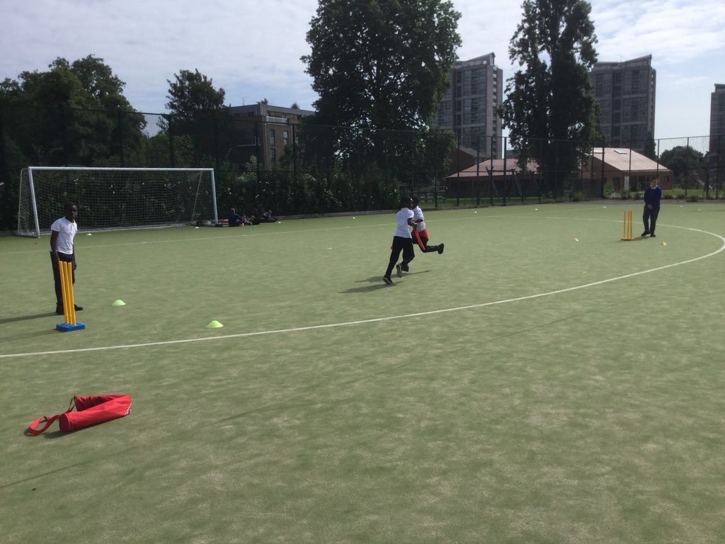 LarkHallPrimary's tweet photo. Final cricket competition of the week! Year 6 boys turn! Starting off today having a little warm up. Updates of how they get on will be on here throughout the day! 🏏

#lhuph #lhhealthylivingweek2018 #lhcompetition #lhtrip @Lambeth_SG https://t.co/SybFzodg6e