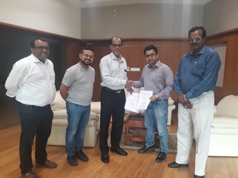 TKriening's tweet photo. Indian New Space Company SatSure Analytics Inks Deal With Antrix Corporation #SpaceWatchGL #AntrixCorporation #Bengaluru #BigData #EarthObservation #GeospatialDataAnalysis #GeospatialIntelligence #GeospatialSolutions #India #ISRO #SatSureAnalytics https://t.co/xFrqyXmb6y https://t.co/y9YMKgzXf3