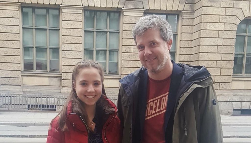 Julia aus Aubing wird als meine Stipendiatin des Parlamentarischen Patenschaftprogramms für ein Jahr in die USA gehen. Hier werden noch Gastfamilien gesucht! Wer möchte eine Schülerin / einen Schüler aus den USA für ein Jahr bei sich aufnehmen?
facebook.com/DieterJanecekB…