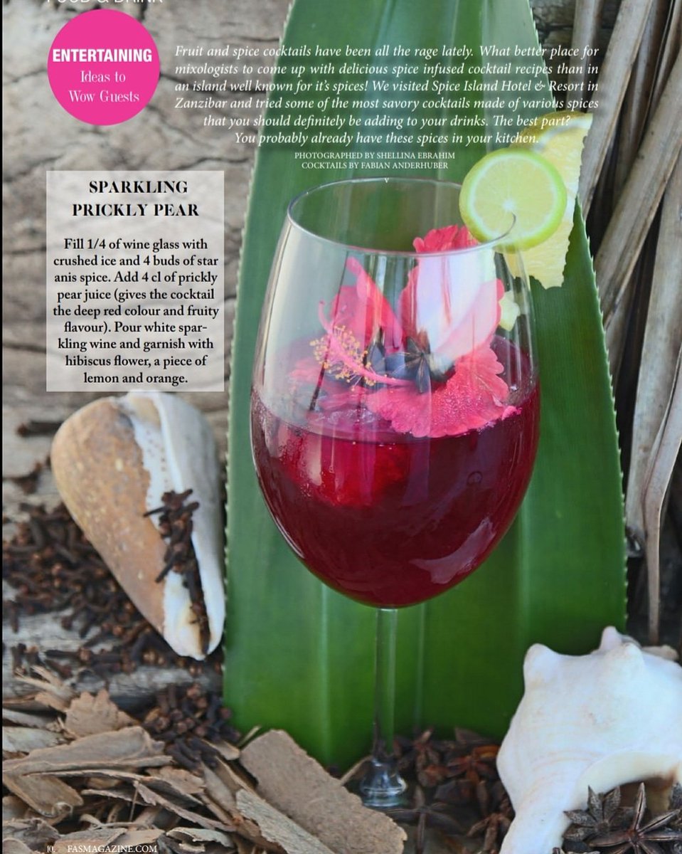 ShellinaE's tweet image. Delicious #spice infused cocktails right this way 👇🏽 goo.gl/MxYQqG
This Sparkling Prickly Pear cocktail made by #mixologist Fabian Anderhuber of @spiceislandhotelresort, styled and  photographed by @ShellinaE