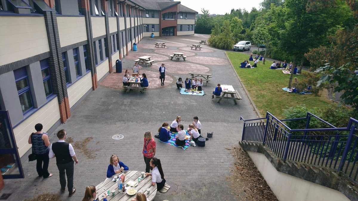 department_he's tweet photo. Another fine picnic morning 😁 https://t.co/ajXvY6w1NP
