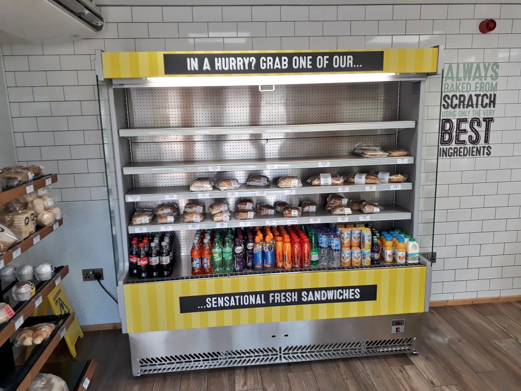 DuncanForYou's tweet photo. Delighted to come across this new Harry Gow Bakery & Takeaway in Keith. It's refreshing to see how far East this popular Inverness Bakers has reached. The place to stop on the A96 for good wholesome food with friendly staff, when you're on the move in Moray @HarryGowBakery Thanks https://t.co/3TstgptVnl