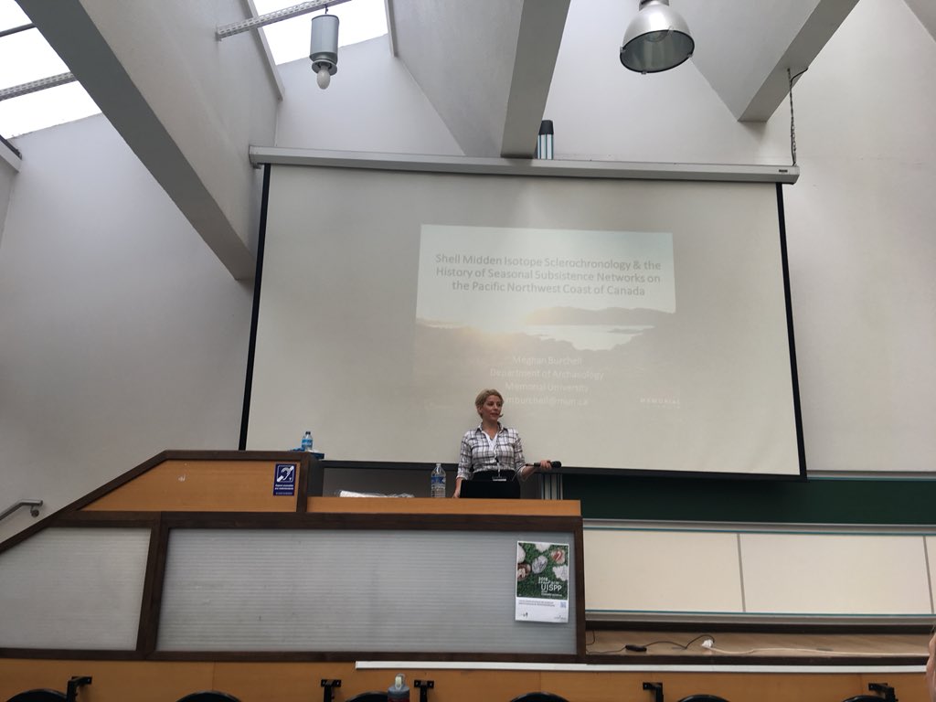 AmyLPrendergast's tweet photo. Time for #ShellMiddens! @MeghanBurchell presenting her research on the Pacific Northwest coast of Canada #sclerochronology #UISPP2018Paris https://t.co/wtlCVcSGo8
