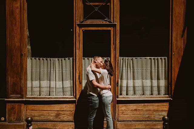 mediterraneanph's tweet photo. #engagement #engagementinparis #weddinginfrance #mediterraneanphotography #mediterraneanphoto #fujixt2 #loveinparis https://t.co/aUQlurXozn