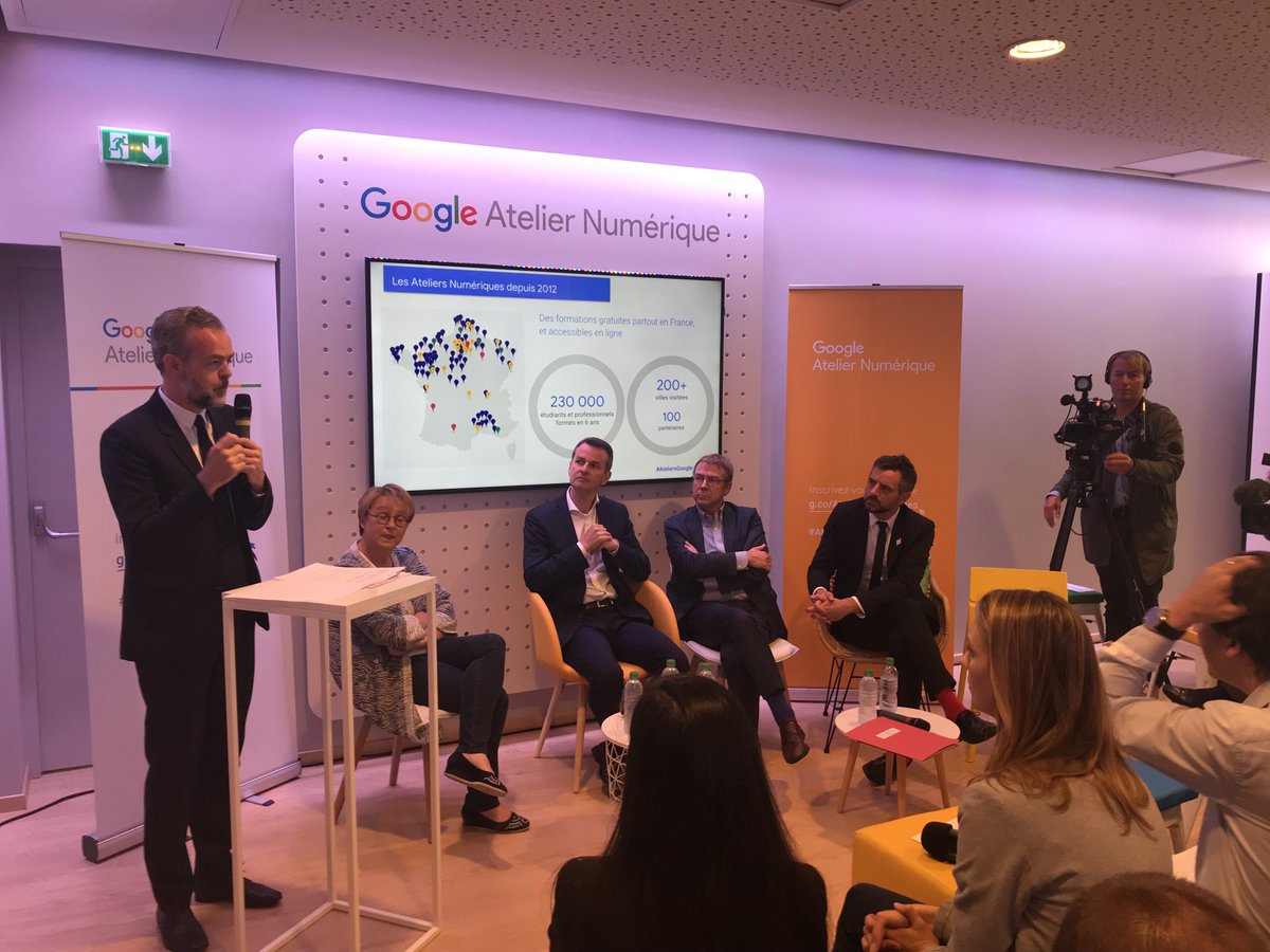 Lancement du premier atelier numérique de Google à Rennes #AteliersGoogle #Rennes !  Une première en France. Pôle emploi partenaire