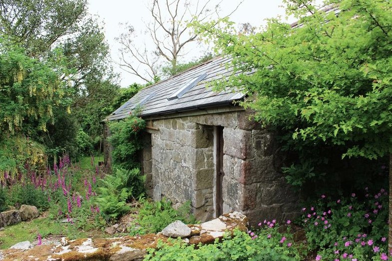 Is anyone at the <a href="/RoyalCornwall/">Royal Cornwall Show</a> wishing that they lived here? Check out the #properties that we have on the market! 😍🏡 #Cornwall #forsale burrowsestateagents.co.uk