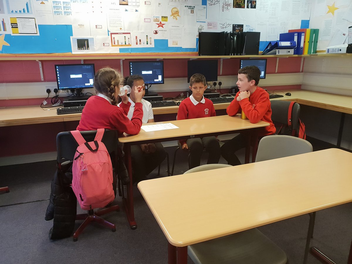 aford78's tweet image. Time for another @MiniGameJam today @STABusICT @StThomasAqSec with @CorpusChristi_K #futuregamedevs #coding #STEMGlasgow