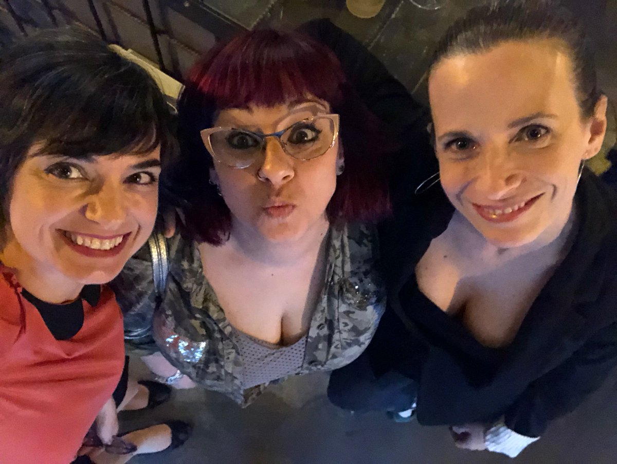LMicroMachines's tweet photo. Anoche nos lo gozamos en @elferrymadrid 
Gracias por llenar el local hasta la bandera, por las risas y la complicidad :)
¡¡Nos vamos para volver!!
#LasMicroMachines
#NoSomosBajitasSomosMicroMachines
#NosHacemosUnIbsen
#IbsenOnTour
#teatro #micro #comedia #cenayteatro https://t.co/XaQOSVfza7