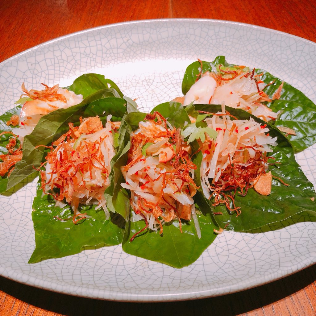 powerrcatt's tweet photo. Nahm restaurant Bangkok. Rated number 1 restaurant in Asia for many years. Thai and creative Thai. Really good food and nice vibe. Modern and chic deco and easy speaking. Good for formal business dinner. Enjoy the dinner here. #businesstravel #businesstraveler #thailand #nahm https://t.co/PvMc3CR9js